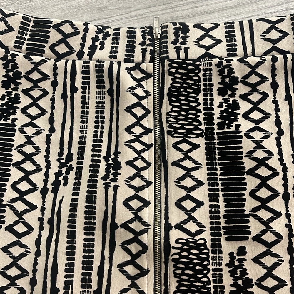 Aztec Mini Skirt - Picture 3 of 5